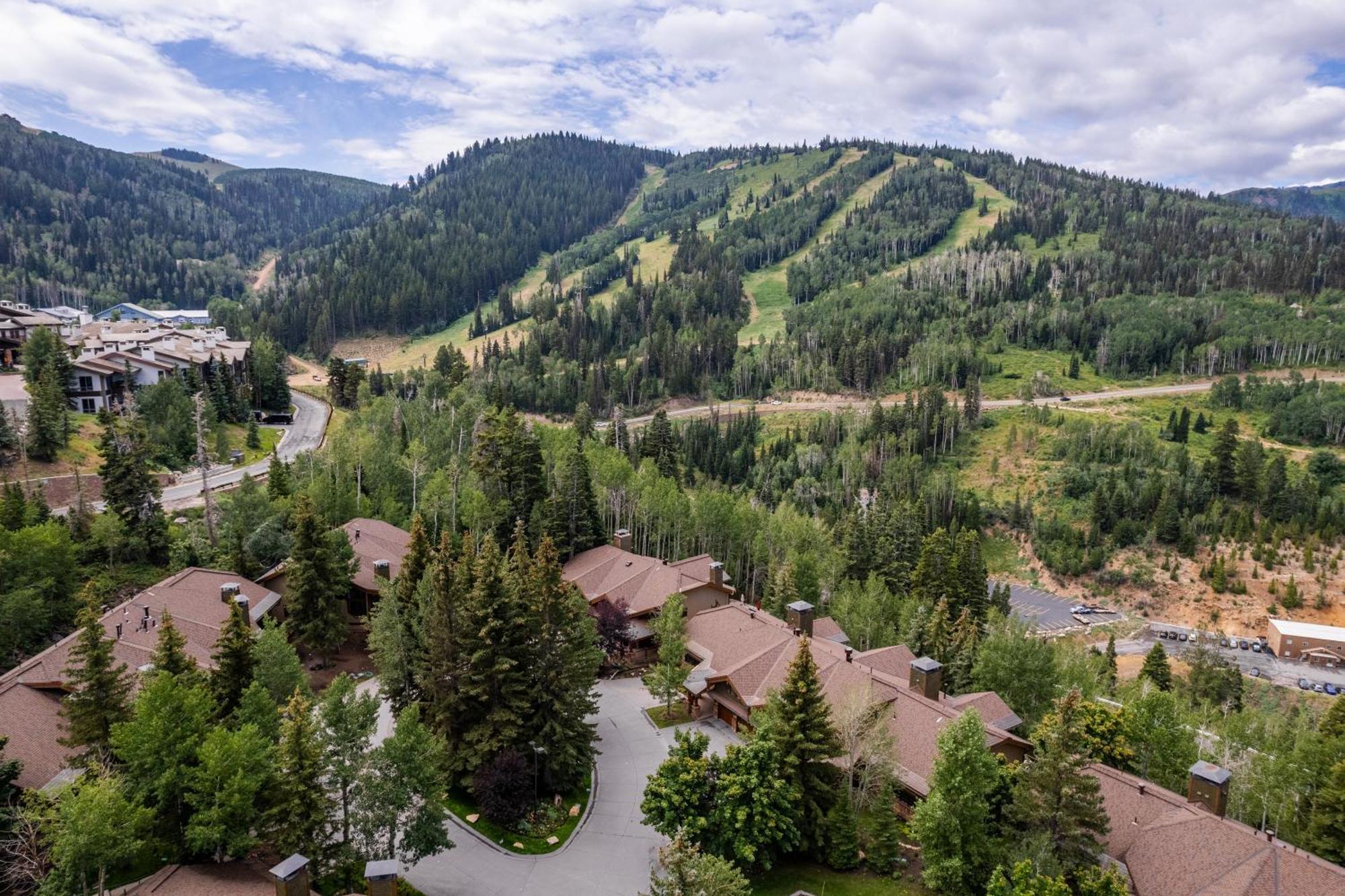 Deer Valley Little Belle Ultimate Ski Getaway, Sleeps 14, Luxury Design, Private Hot Tub, พาร์คซิตี ภายนอก รูปภาพ